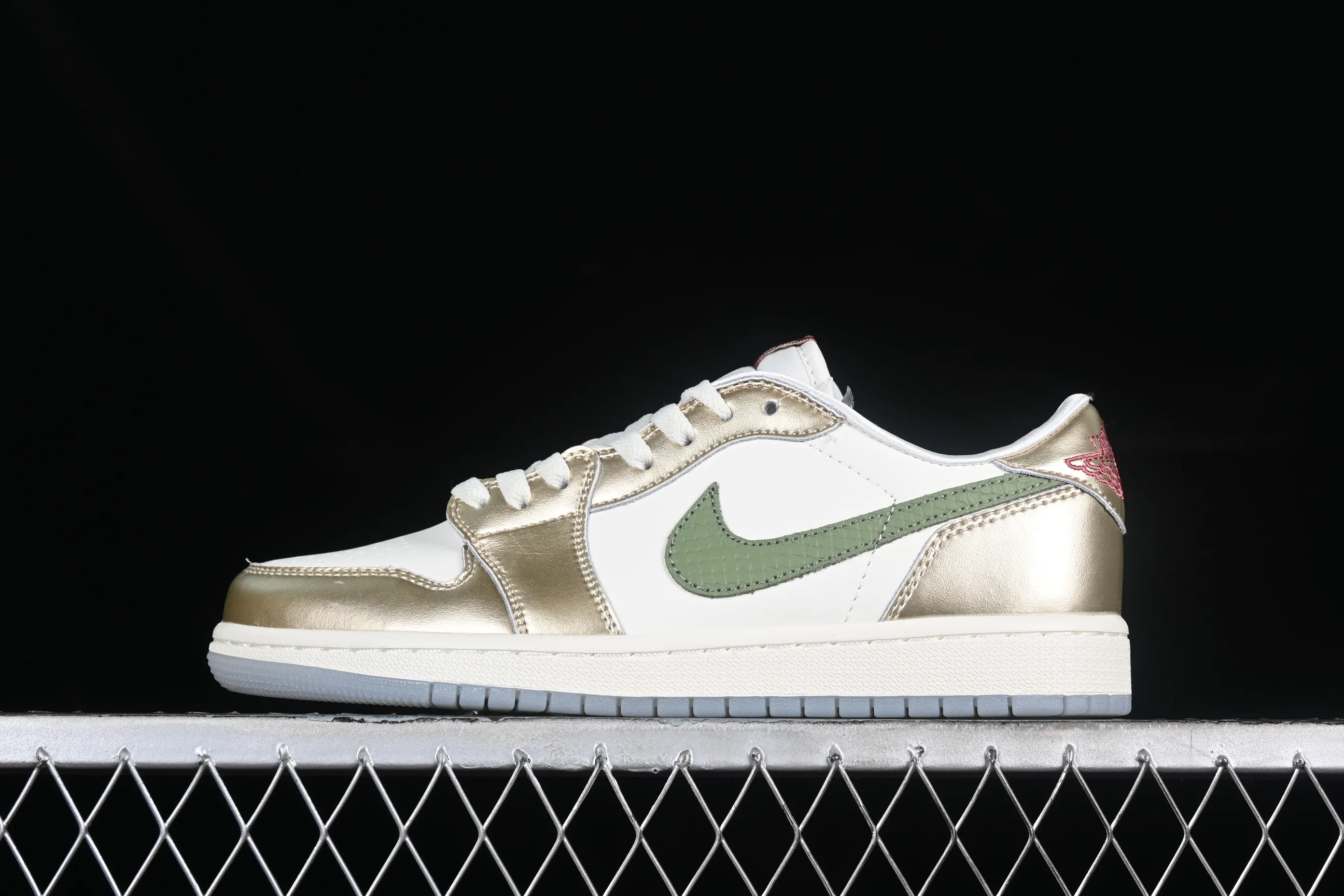 All categories Air Jordan Jordan series basketball shoes Air Jordan 1 Low Air Jordan 1 Low OG GS "Chinese New Year" AJ1 Joe 1 Year of the Dragon zodiac color low-top cultural casual sneakers FQ6593-100